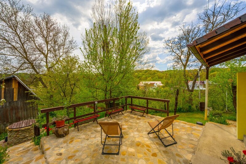 Provita de Sus, Prahova, casa renovata, comision 0 %