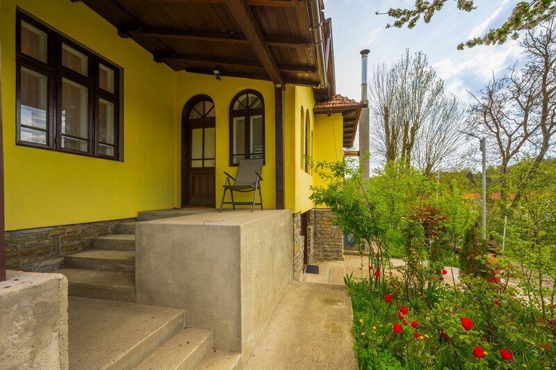 Provita de Sus, Prahova, casa renovata, comision 0 %